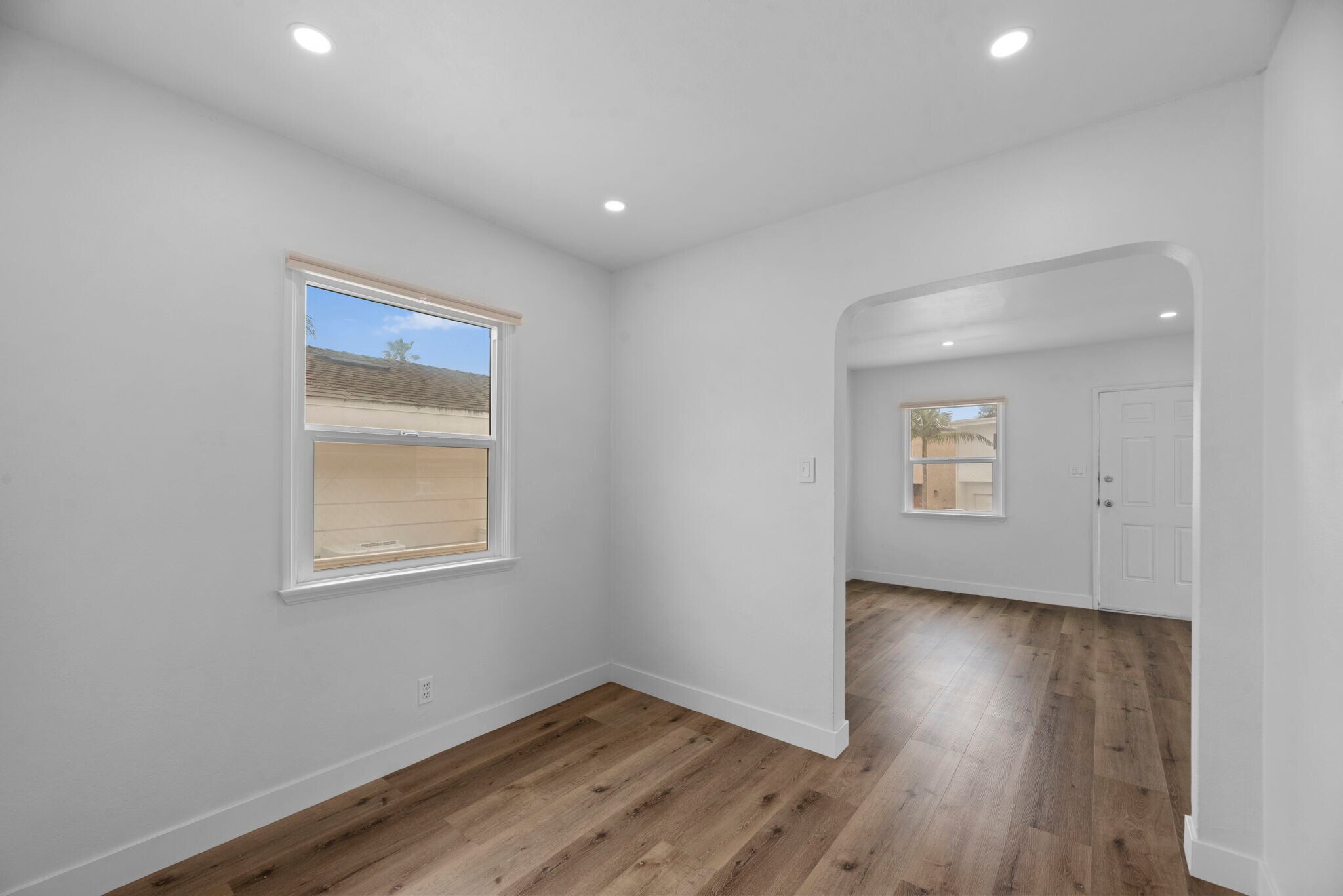 Building Photo - 1304 Corona St