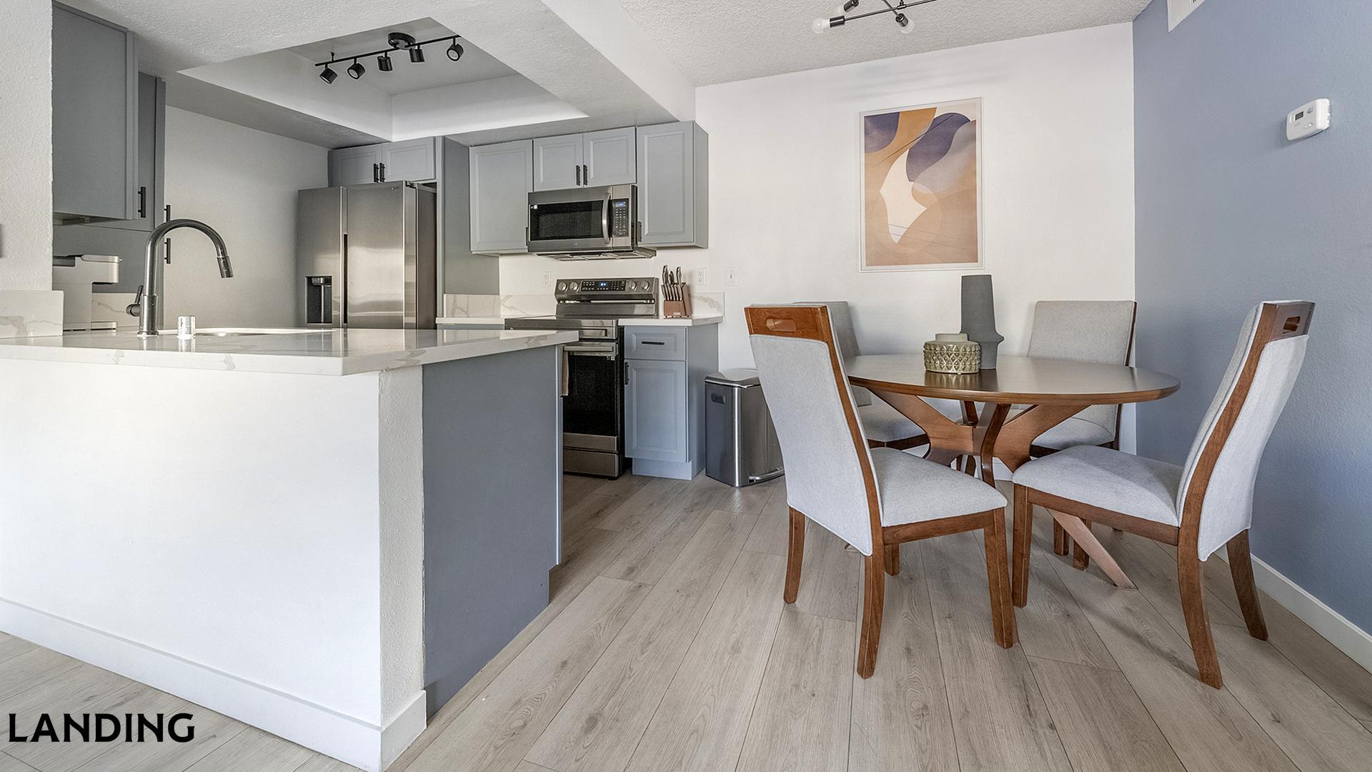 Building Photo - 1455 E Katie Ave