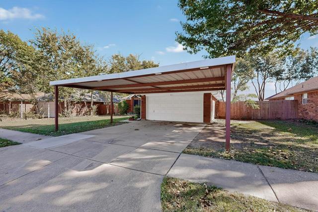 Building Photo - 821 Parkwest Blvd