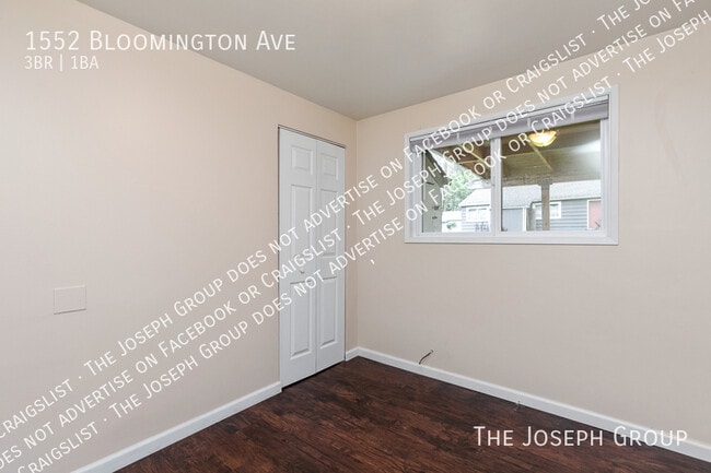 Building Photo - 1552 Bloomington Ave