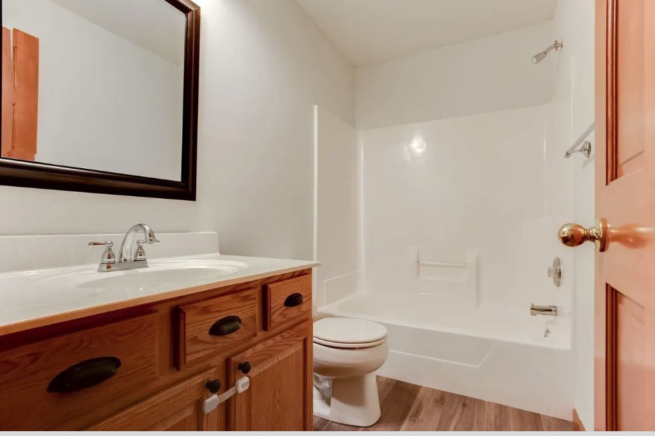 Building Photo - 15346 Flower Way