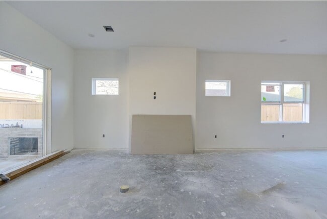 Building Photo - 1726 Wilde Rock Way