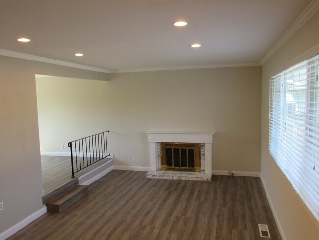 Building Photo - Beautiful 4 Bed, 2.5 Bath Home in Perfect San Ramon Location