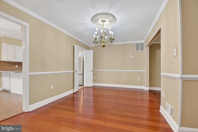 Building Photo - 7435 Crestberry Ln