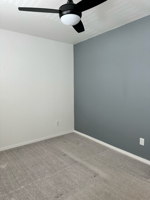 Building Photo - 405 S 11th St