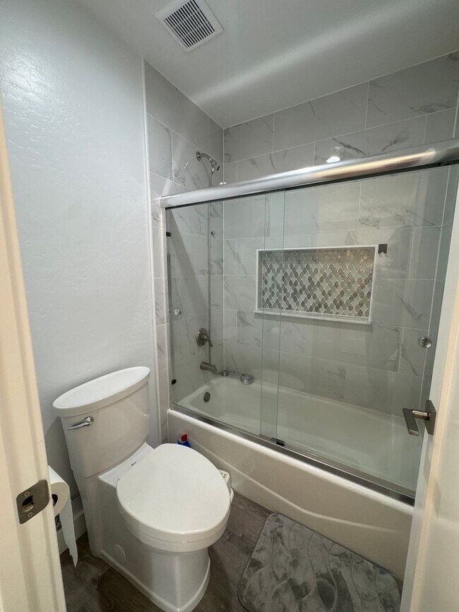 Building Photo - 29855 N 71st Dr
