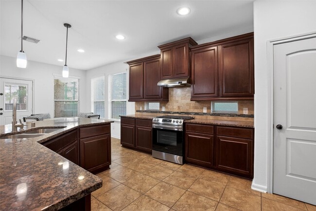 Building Photo - 74 N Whistling Swan Pl