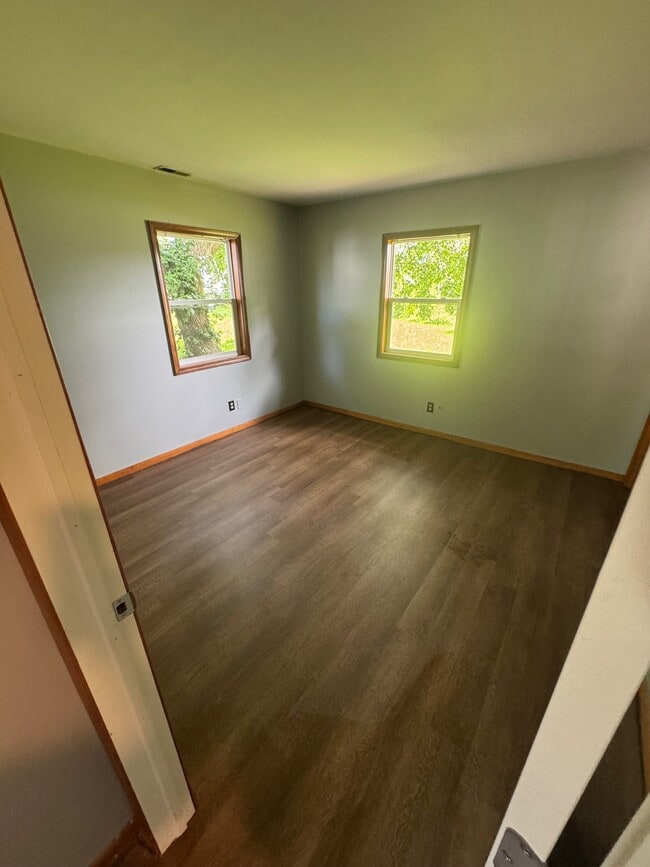 Building Photo - 2810 Witchwood Dr