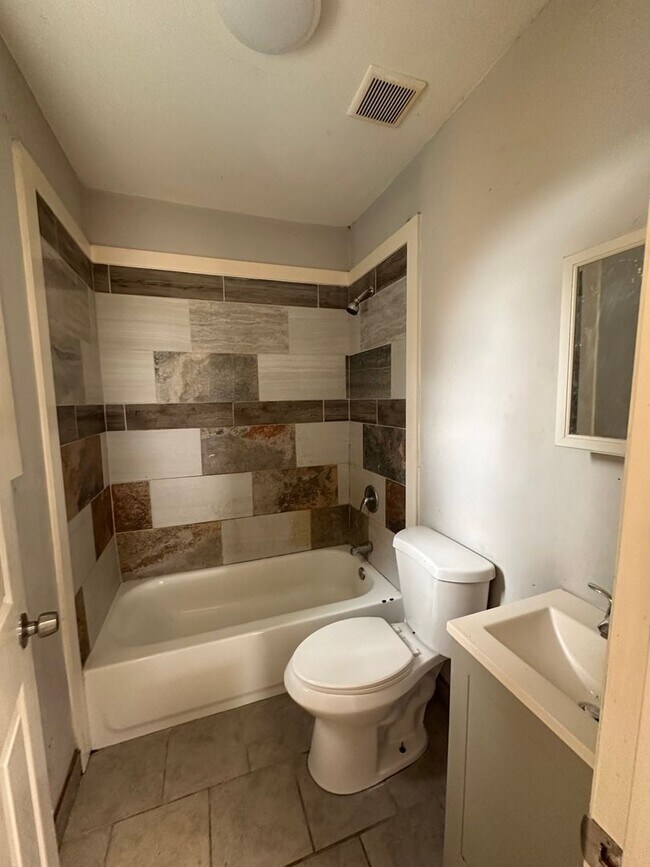 Building Photo - 3721-3727 Ogg Ave