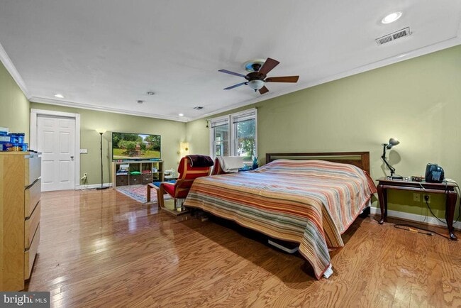 Building Photo - 6517 29th St N