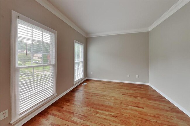 Building Photo - 3930 Summit Gate Dr