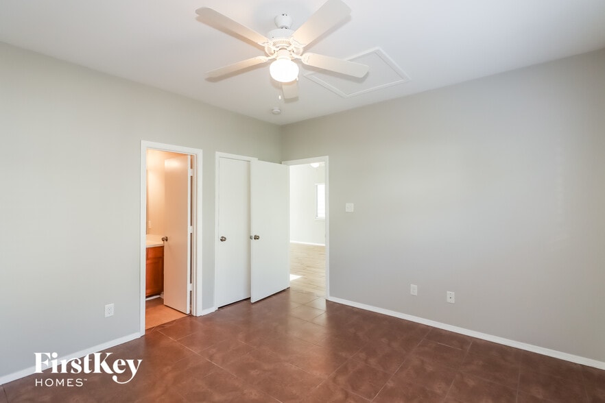 Building Photo - 1667 Nichole Woods Dr