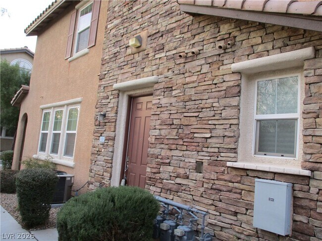 Building Photo - 8421 Insignia Ave