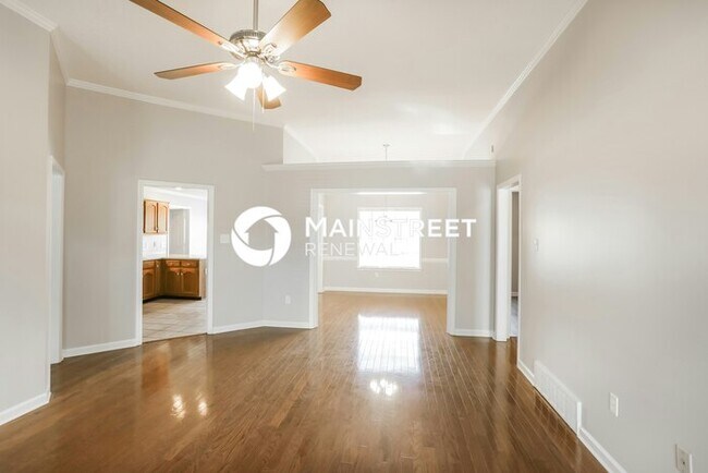 Building Photo - 3 Bedroom Pet-Friendly Home in Olive Branch, MS with Main Street Renewal