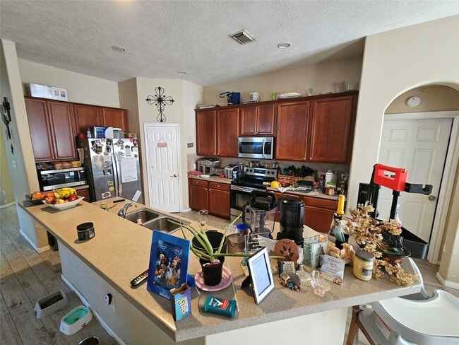 Building Photo - 7107 Ballinger Ridge Ln