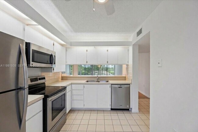 Building Photo - 2761 Village Blvd