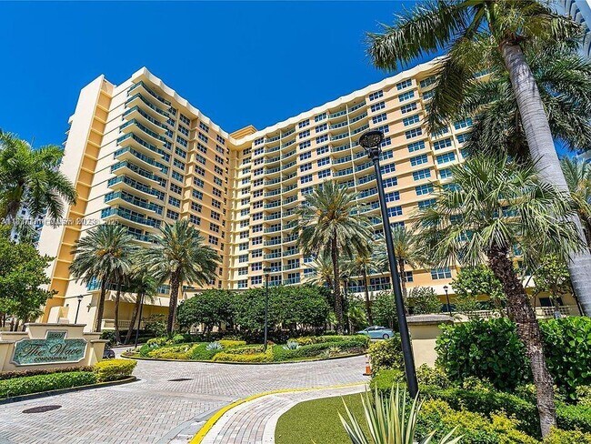 Primary Photo - 2501 S Ocean Dr