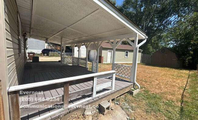 Building Photo - 3623 Bolamo Dr