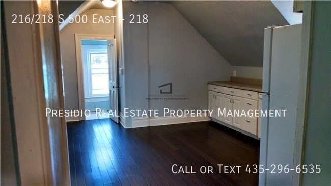 Building Photo - 216/218 S 500 East - 218-