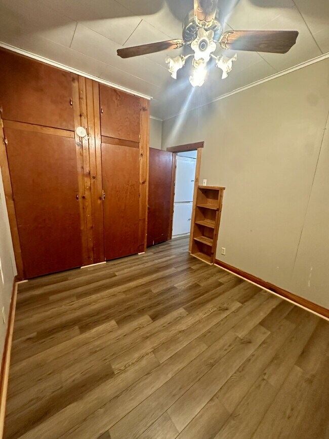 Building Photo - 2610 Snyder Ave