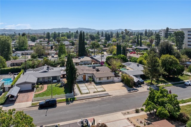 Building Photo - 22930 Leadwell St