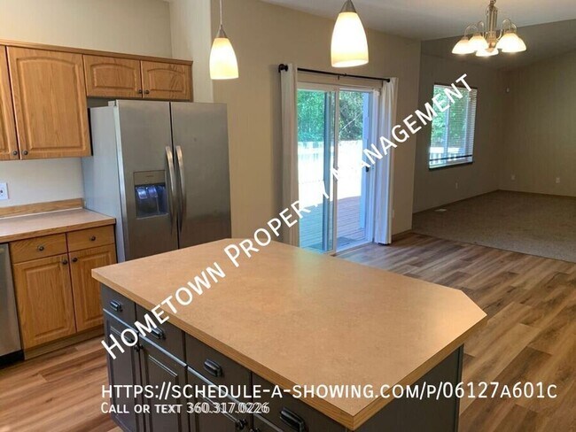 Building Photo - 21606 65th Ave Ct E