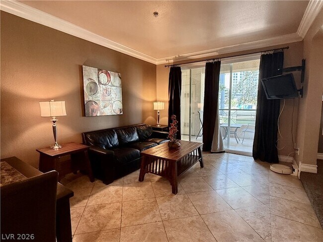 Building Photo - 210 E Flamingo Rd