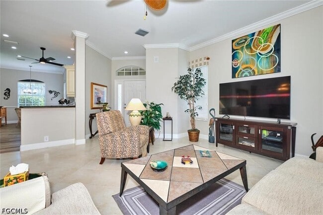 Building Photo - 9240 Willowcrest Ct