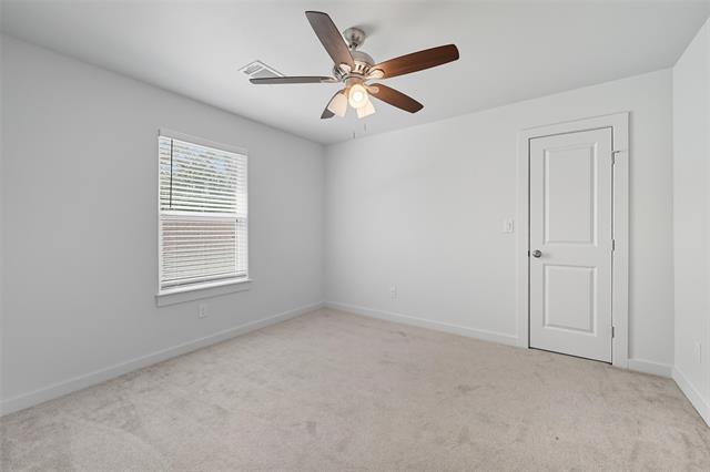 Building Photo - 422 N Elliott Ave