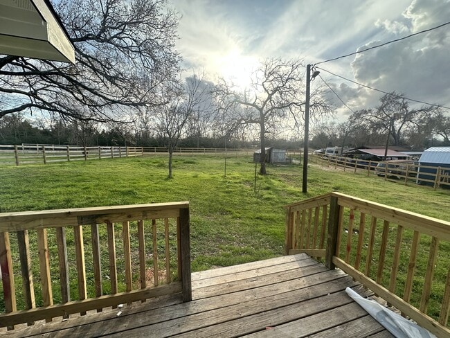 Building Photo - 11410 Red Hill Rd