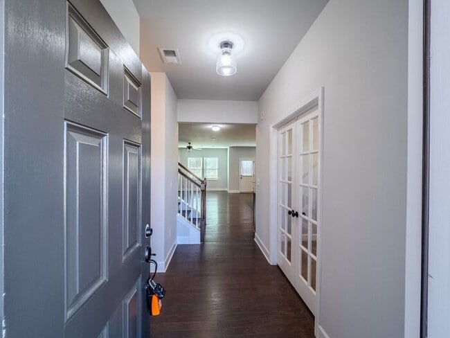 Building Photo - 1586 Maston Rd