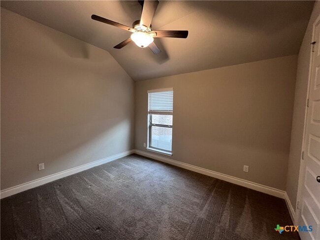 Building Photo - 535 Orchard Way