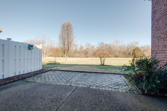 Building Photo - 218 Stoners Glen Ct