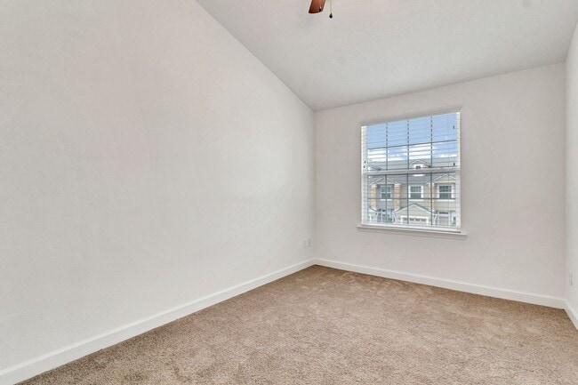 Building Photo - 3197 Crown Jewel Ct