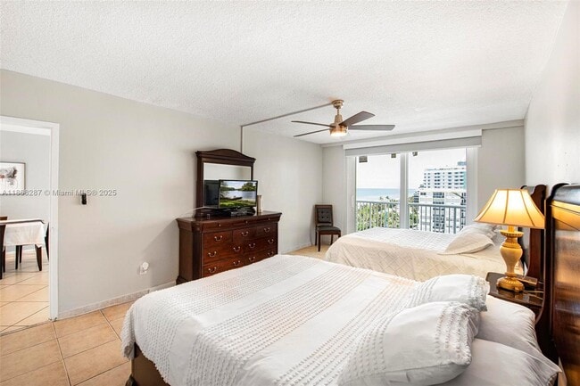 Building Photo - 5401 Collins Ave