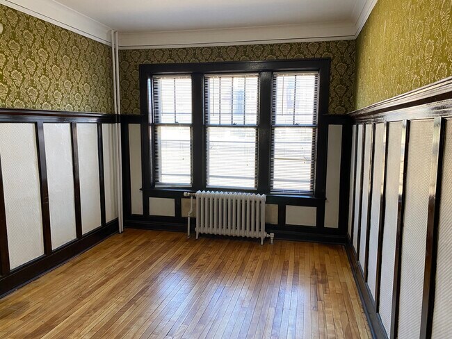 Building Photo - 2007 Aldrich Ave S