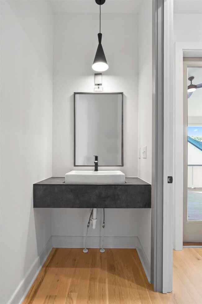 Building Photo - 2347 Hosea L Williams Dr NE