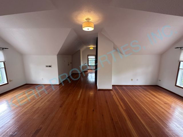 Building Photo - 2703 SE 71st Ave