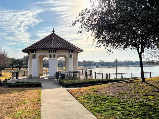 Building Photo - 834 San Clemente