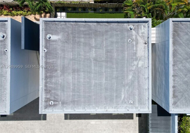 Building Photo - 7520 SW 59th St
