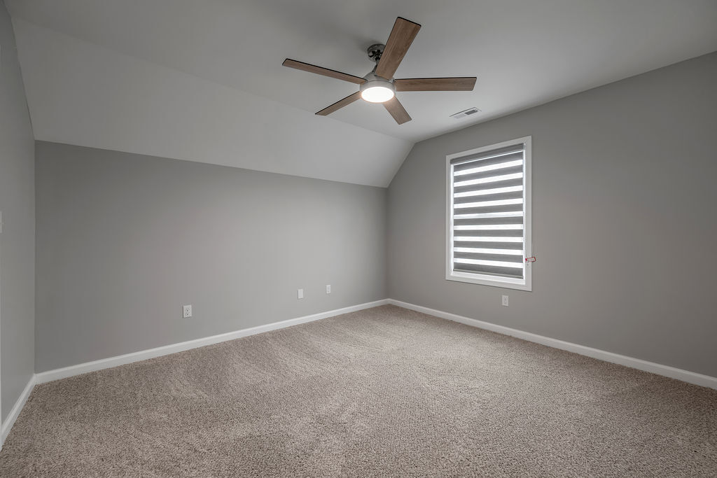 Building Photo - 242 Elkhorn Meadows Dr