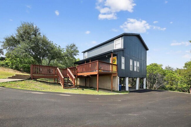 Building Photo - 6914 Rifle Bend