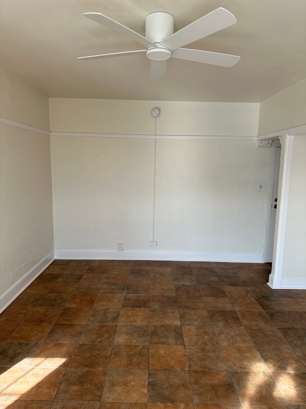 Building Photo - 1922 Highland Ave