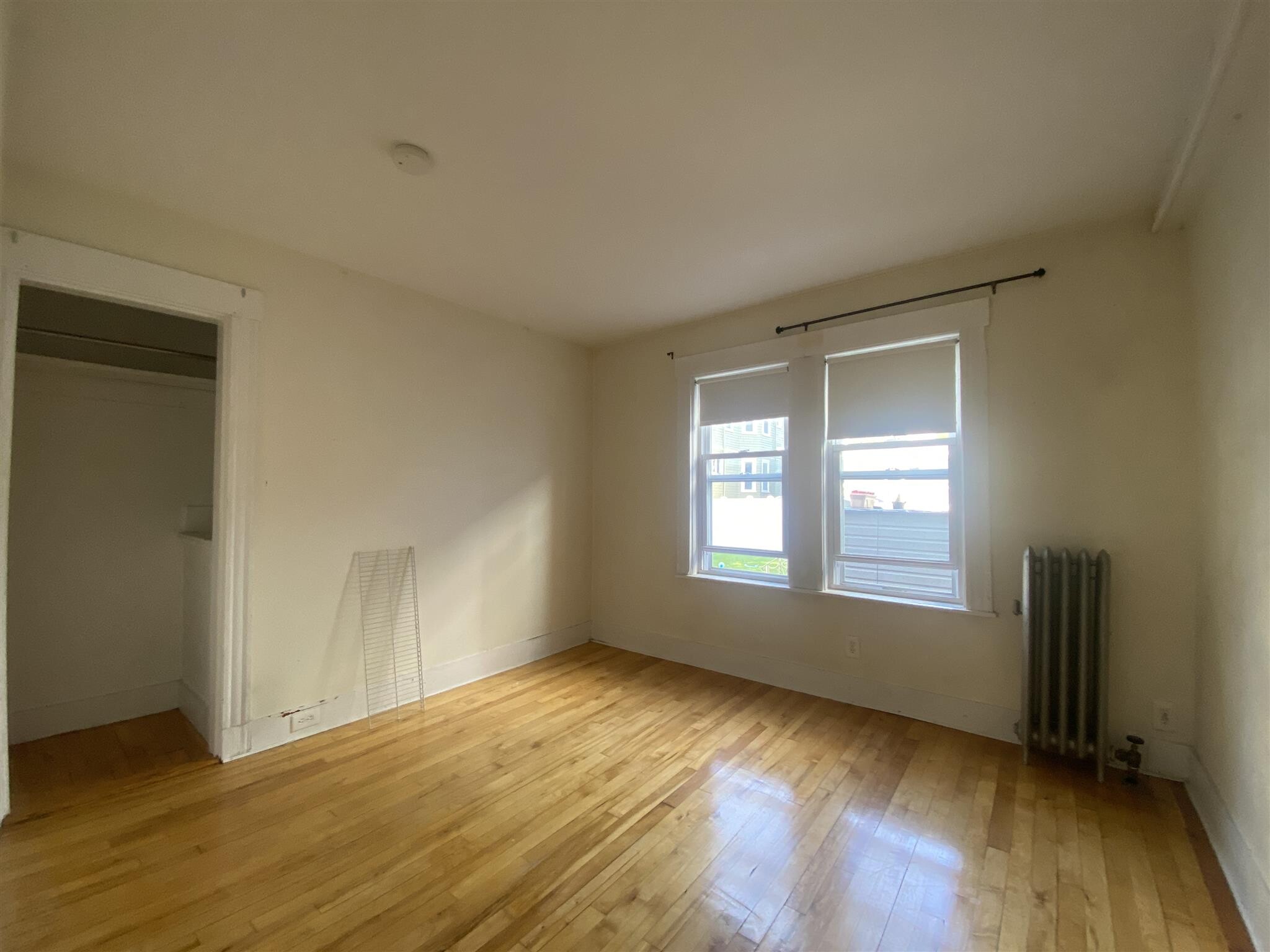 Building Photo - 15 Corinthian Rd