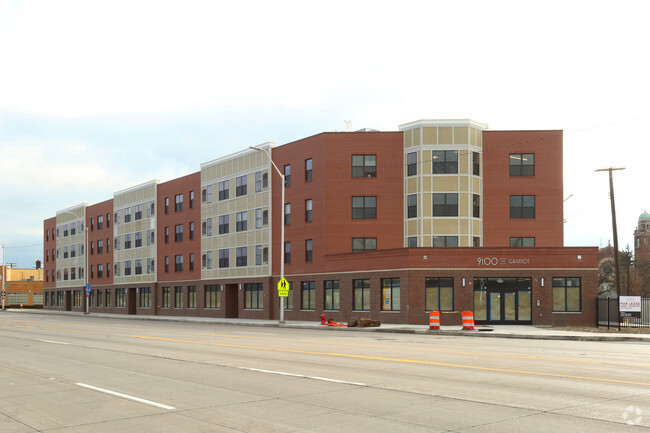 Building Photo - Gratiot Central Commons