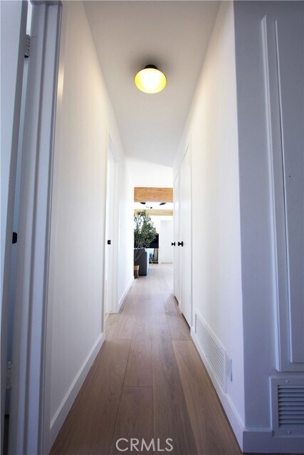 Building Photo - 1914 Pelican Ave