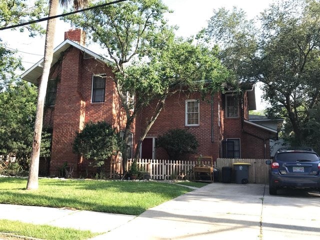 Building Photo - 1569 Palm Ave