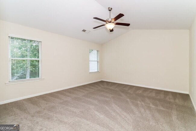 Building Photo - 430 Darbys Run Ct