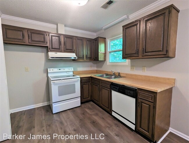 Building Photo - 2 br, 1.5 bath House - 1224 Gorman Street