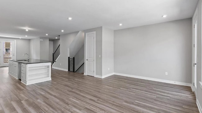 Building Photo - 7233 Otley Dr